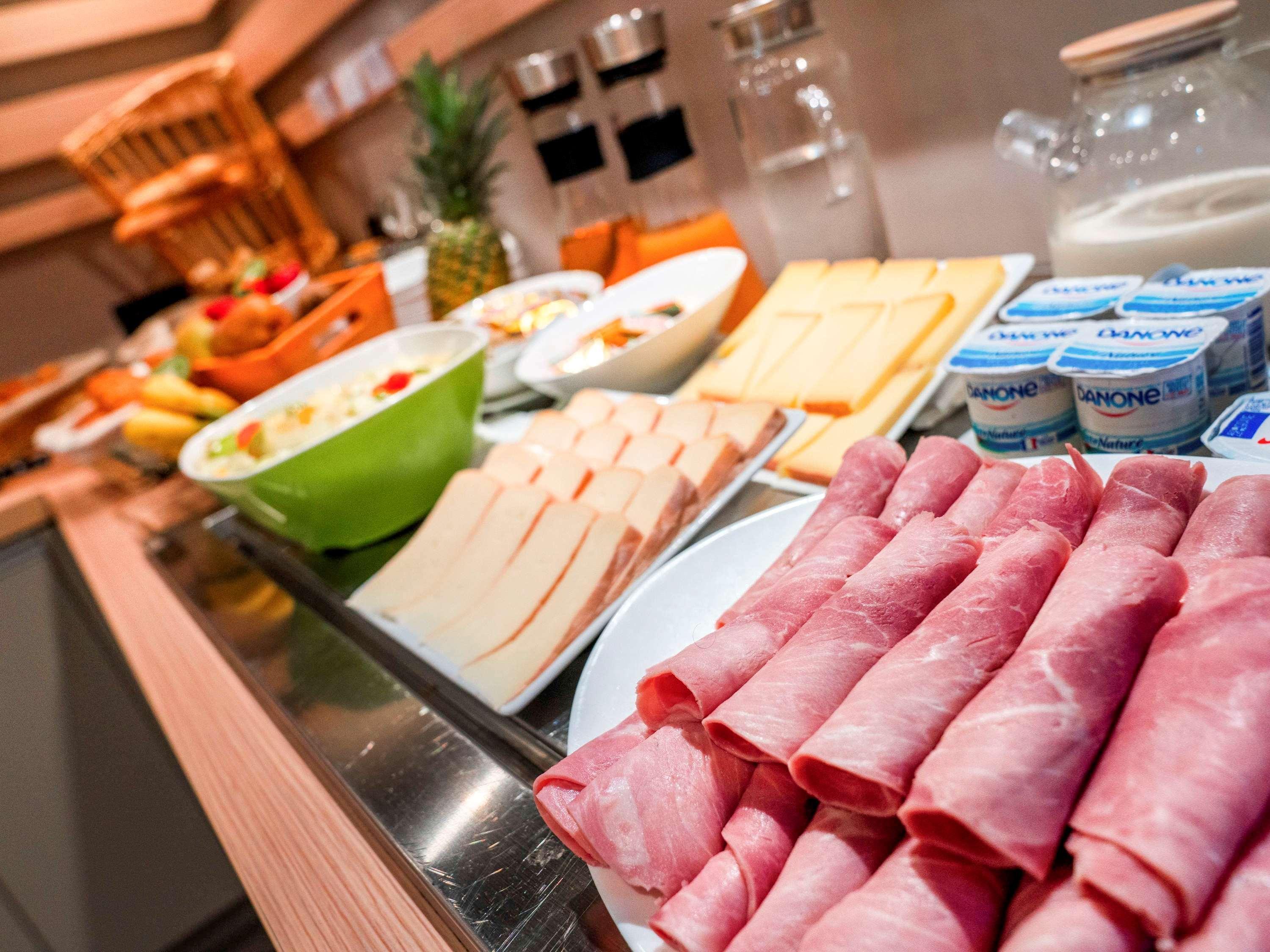 Ibis Styles Clamart Gare Grand Paris Exteriör bild