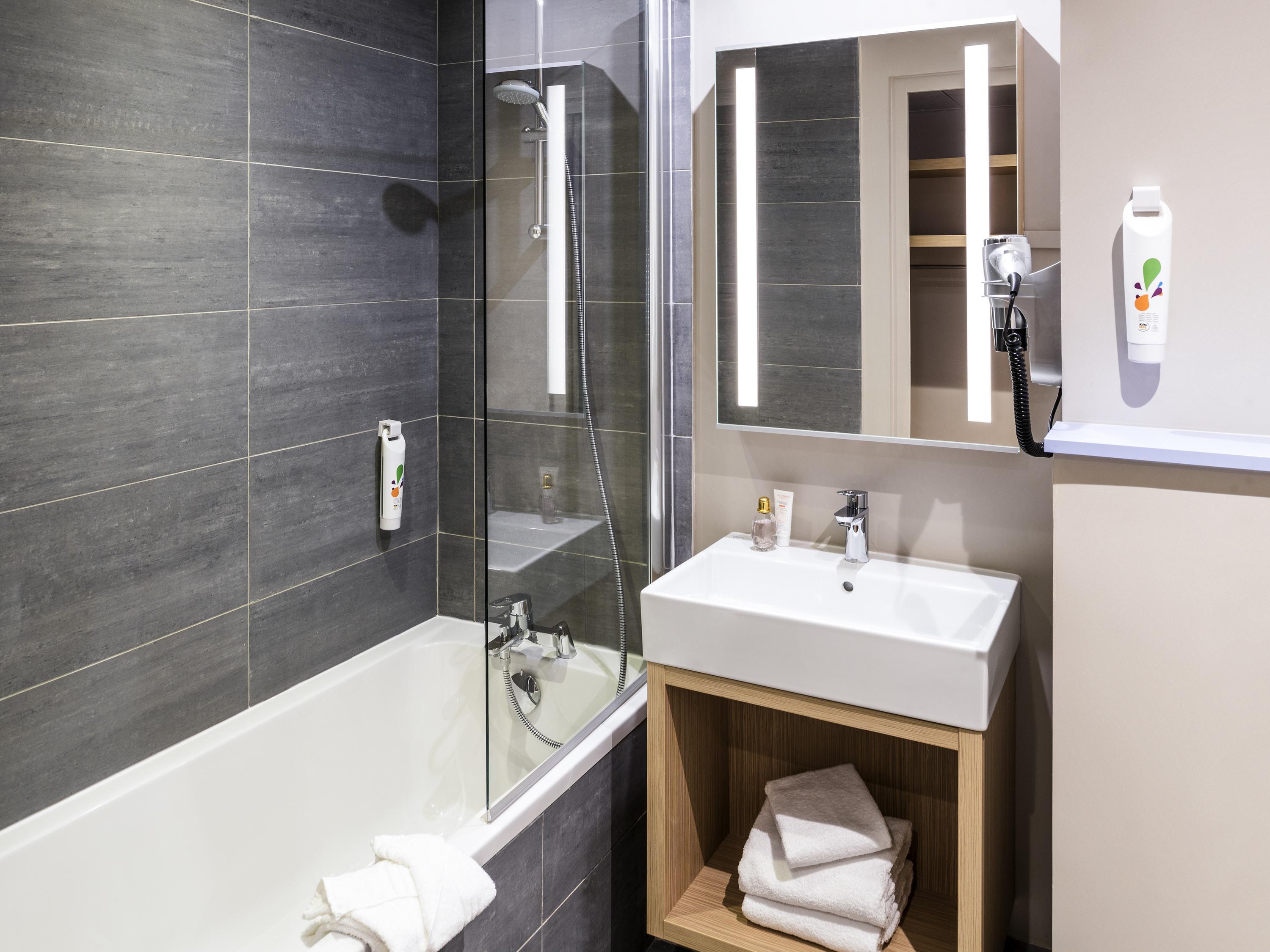 Ibis Styles Clamart Gare Grand Paris Exteriör bild